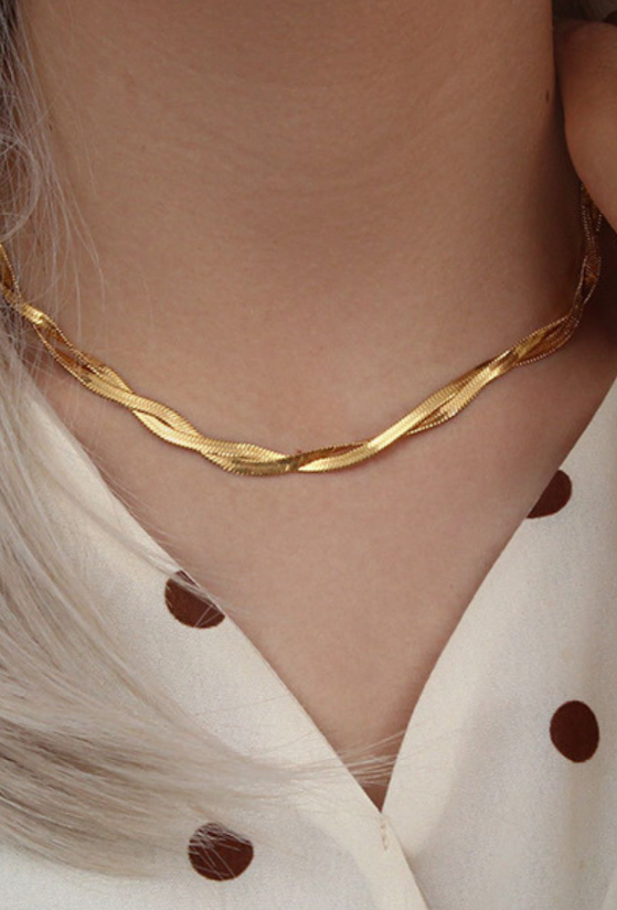 18K Antitarnish Waterproof Twisted Snake Chain Necklace