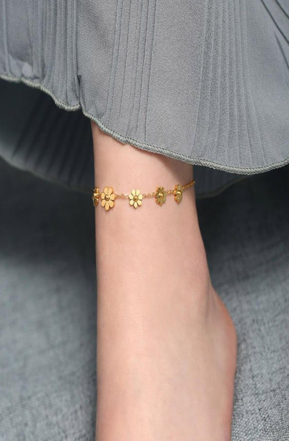 18K Gold Plated Waterproof Anti-Tarnish Floral Charm Anklet