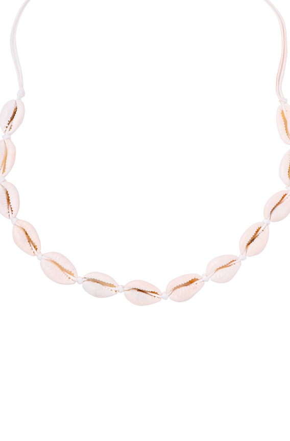 White Shell Design Choker Necklace