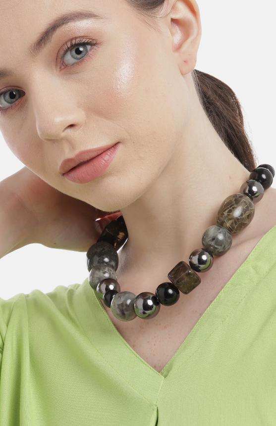 Women Beaded Necklace