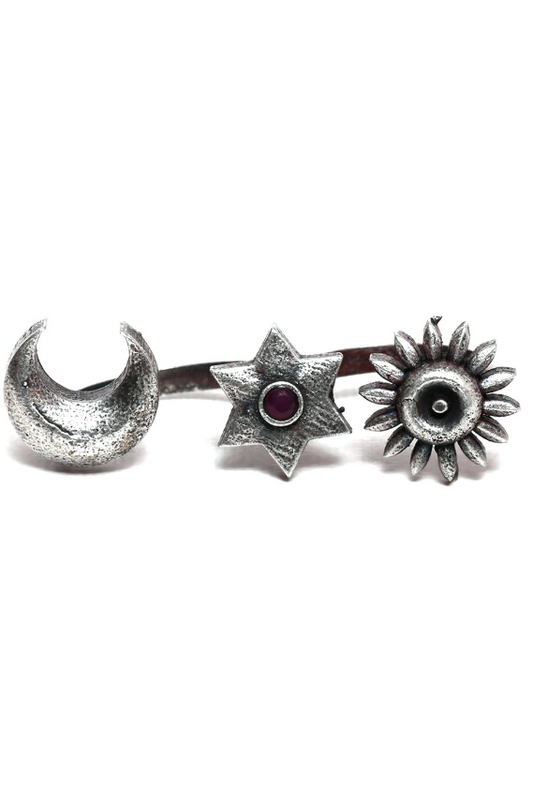 Oxidized Silver-Plated Adjustable Finger Ring