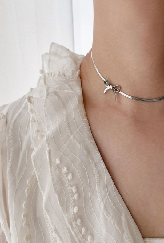 Silver Plated Stainless Steel Antitarnish Bow Chain Necklace